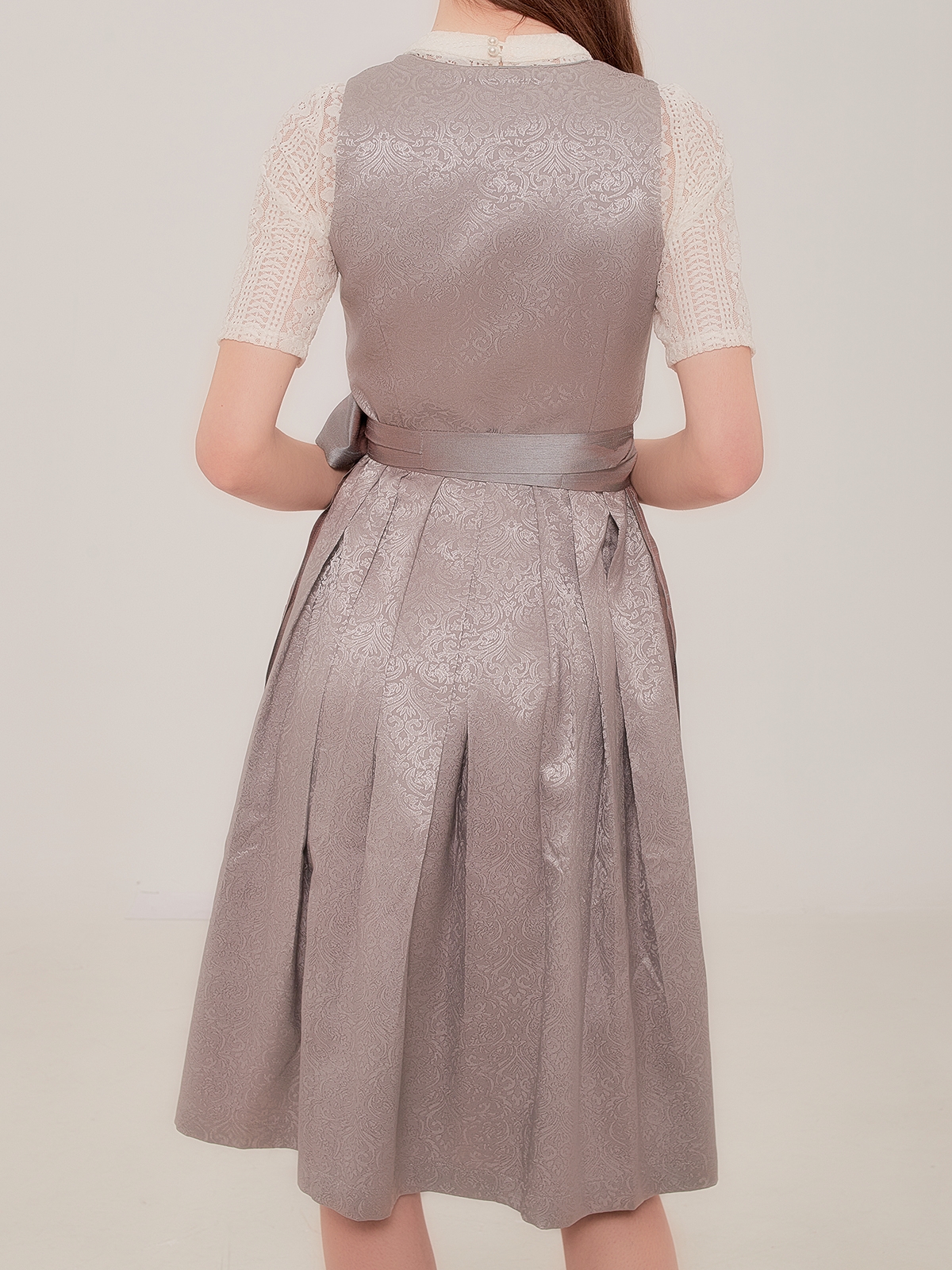 Dirndl Petrol Samt – Eleganz in Grün