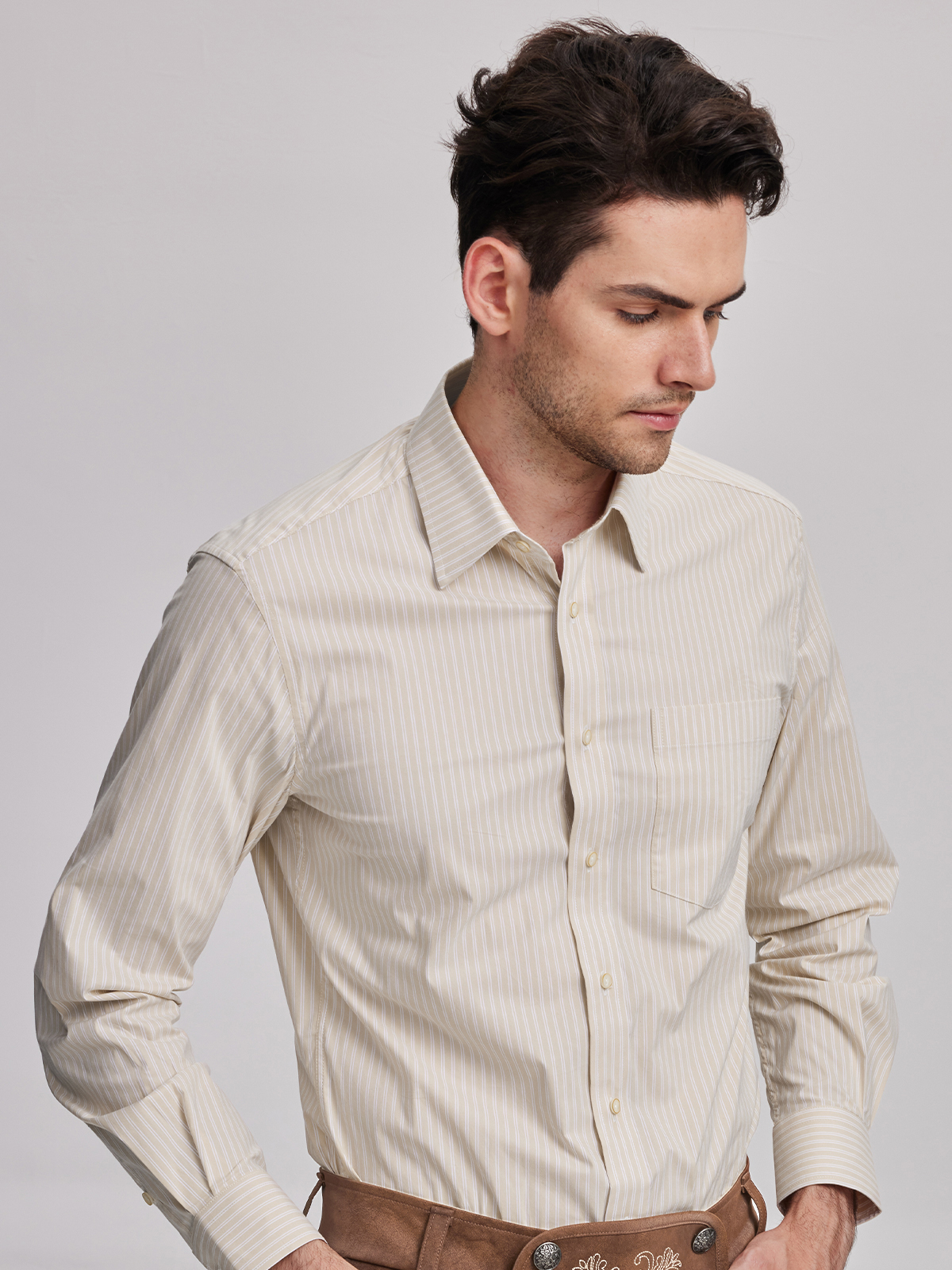 Dirndl Mint Grün – Eleganz in frischem Grün