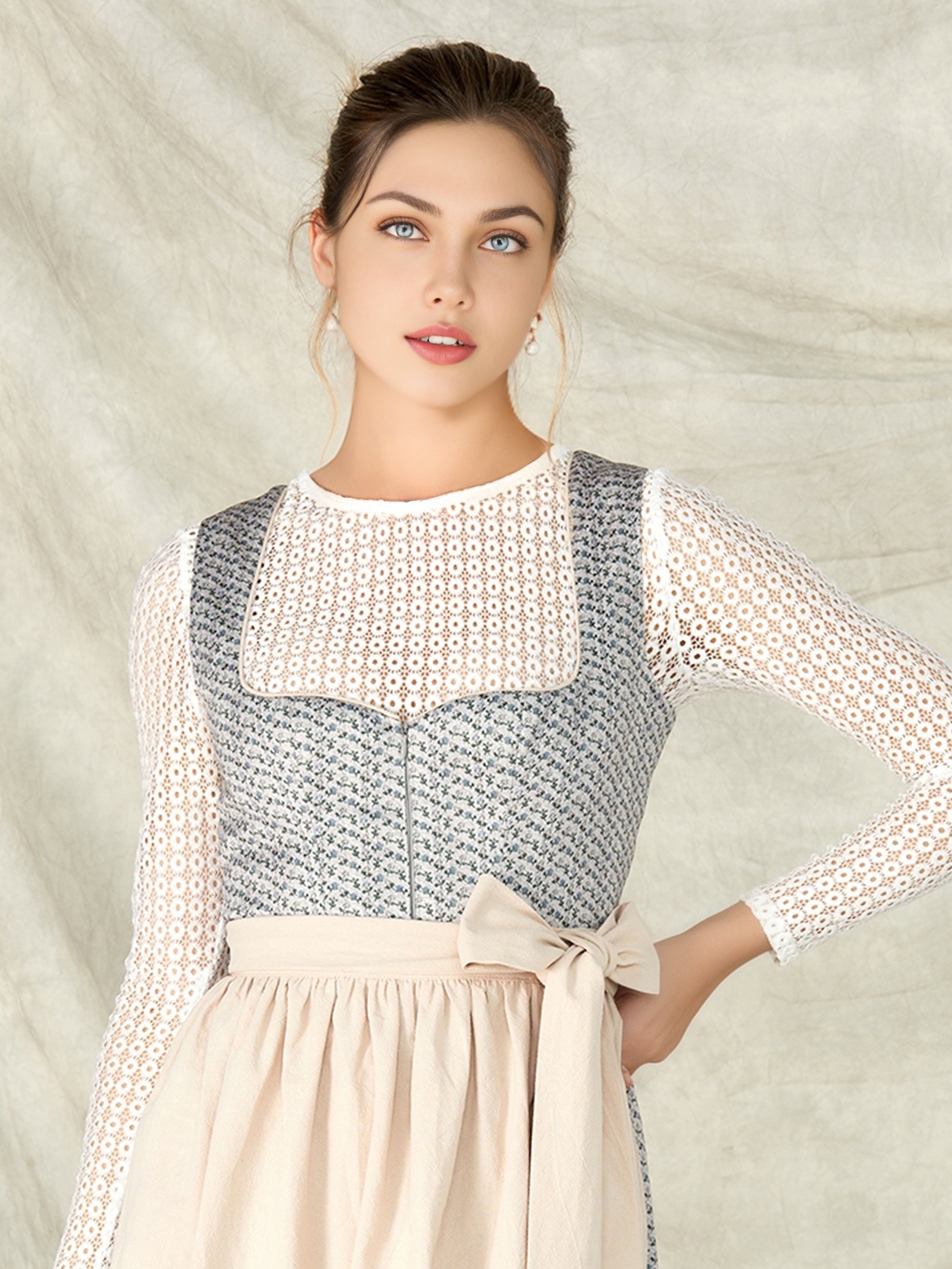 Günstiges Dirndl Blau – Elegant & Traditionell