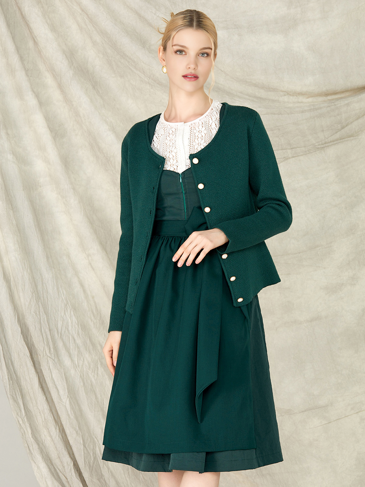 Dirndl mit Reißverschluss in Grün