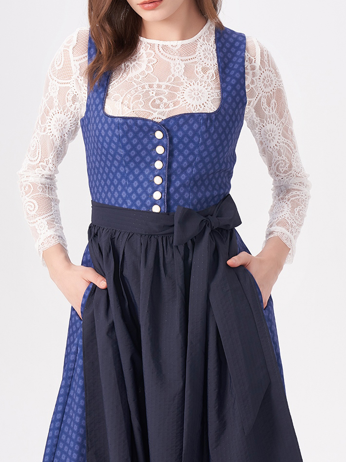 Dirndl in Blau