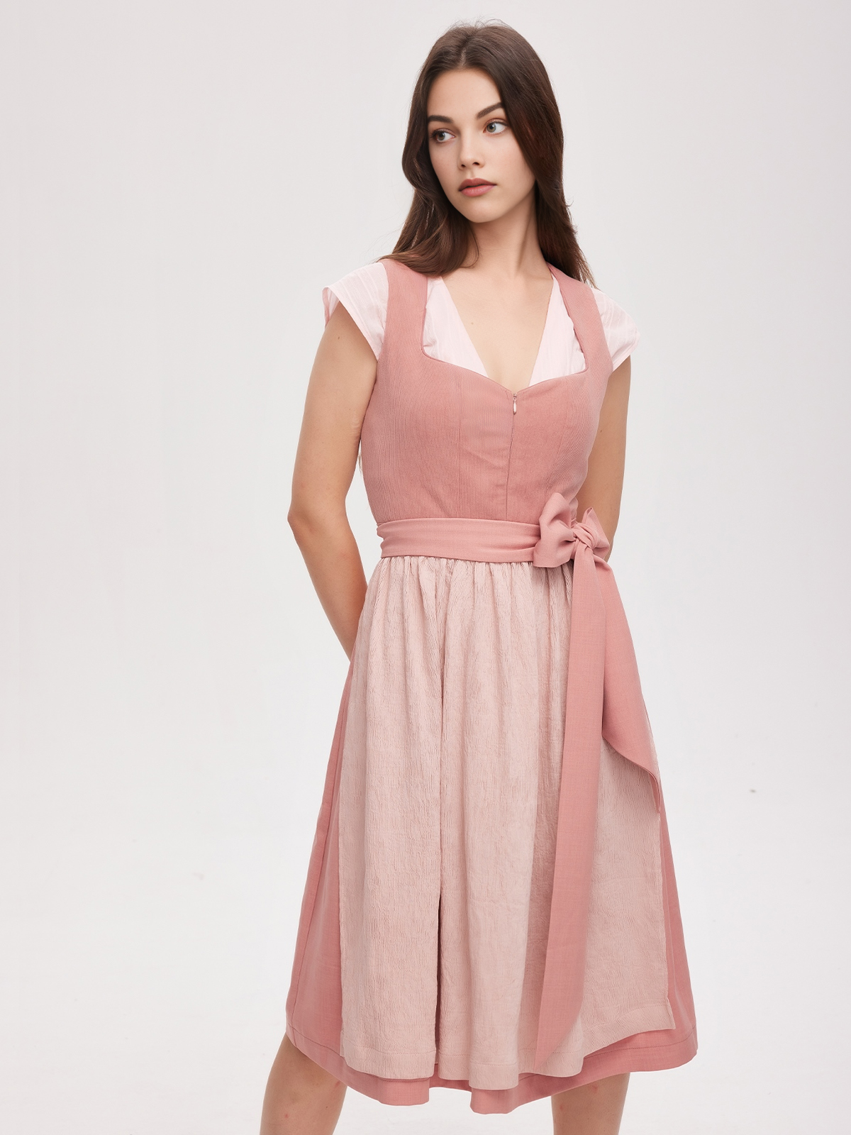 Dirndl Mintgrün in eleganter Ausführung