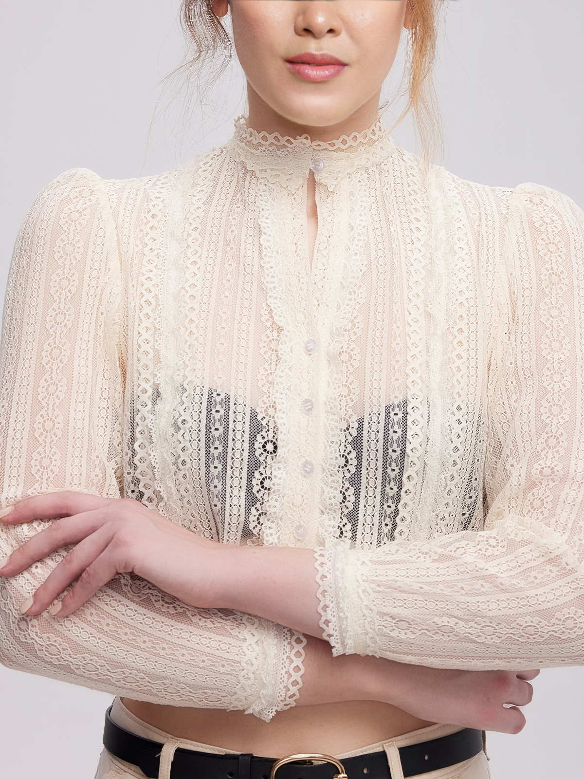 Dirndl mit eleganter Bluse