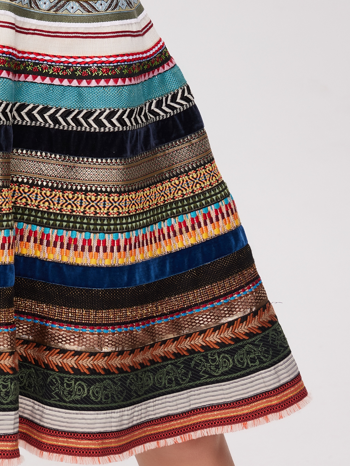 Ehreer Dirndl in Braun