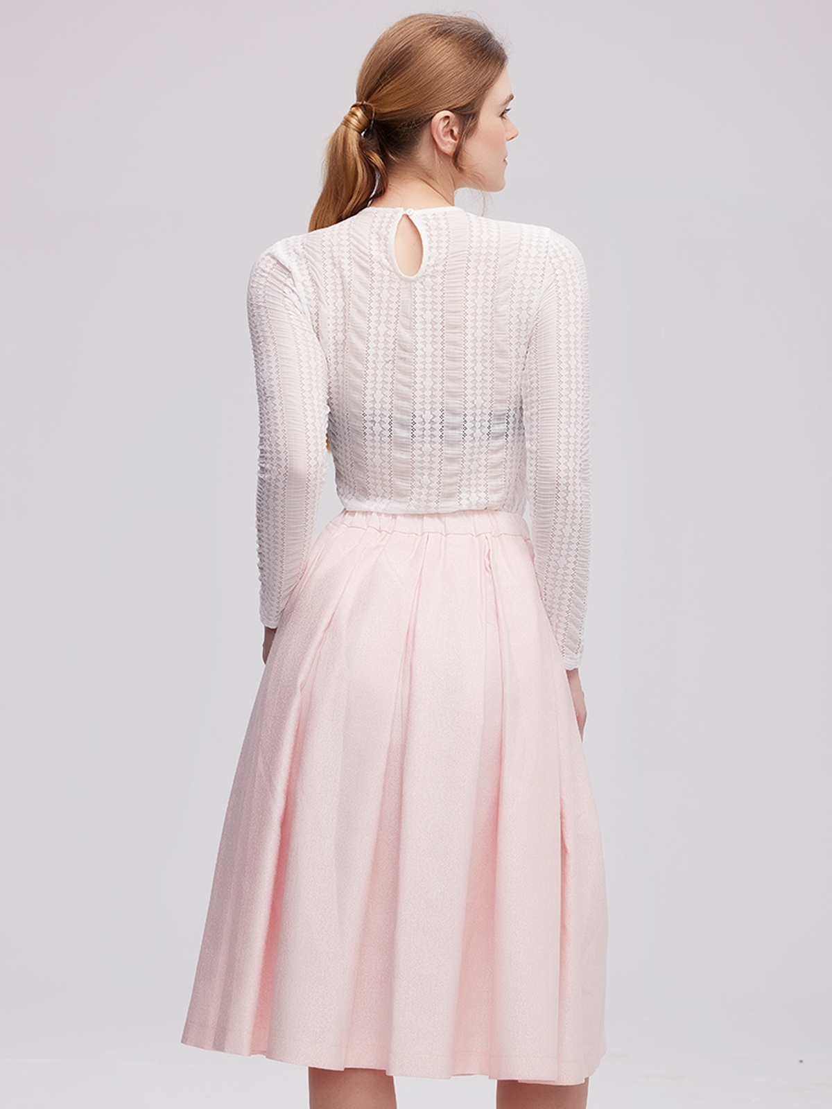 Dirndlbluse langarm schwarz in eleganter Ausführung